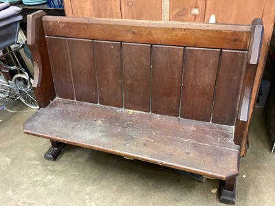 Lot 1459 - Victorian pine pew