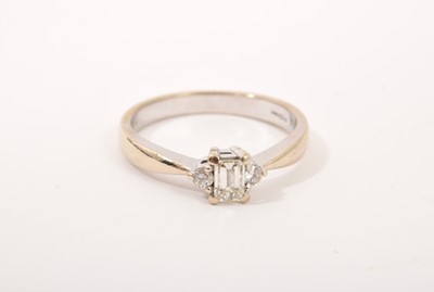 Lot 578 - Millennium cut diamond engagement ring