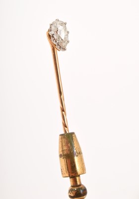 Lot 538 - Late Victorian diamond stick pin with a pear-cut diamond in claw setting.