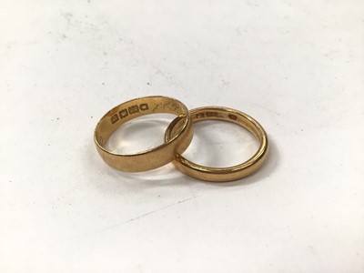 Lot 1084 - Two 22ct gold wedding rings