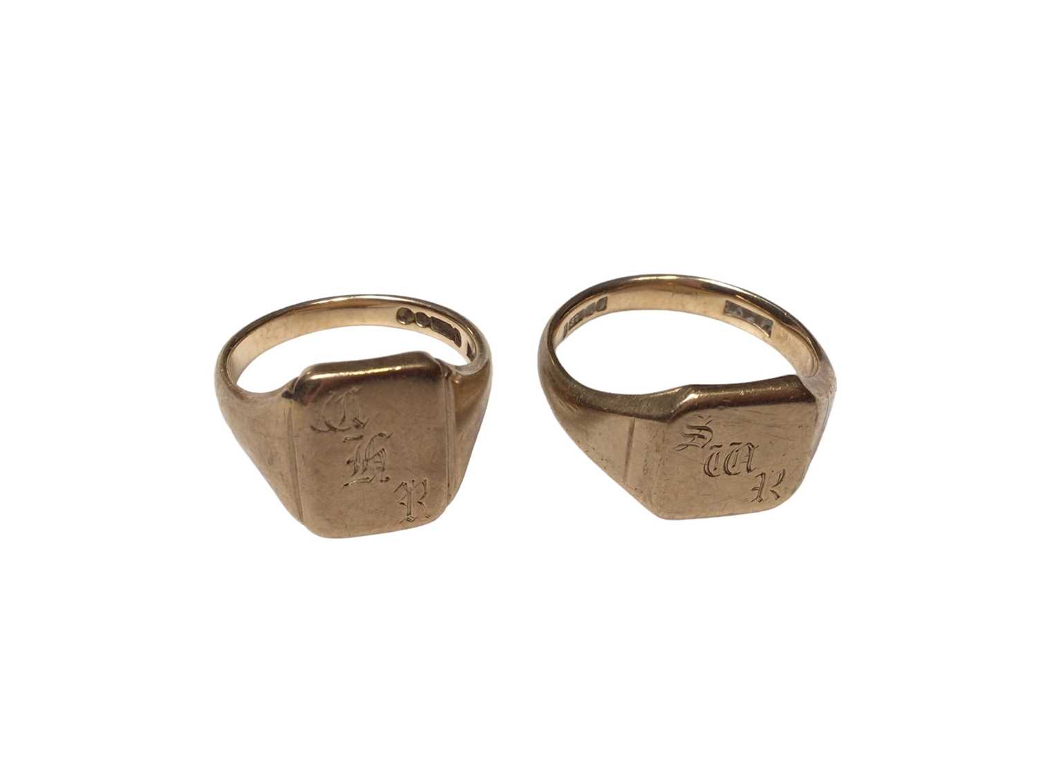 Lot 79 - Two 9ct gold signet rings with engraved