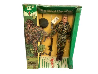 Lot 1854 - Palitoy Bradgate Little Big Man Tropical Combat 72 action figure in window box, plus Tropical Combat uniform, on sealed card No.22517 (2)