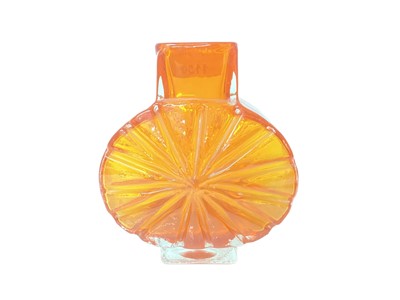 Lot 1158 - Whitefriars Tangerine Sunburst vase designed by Geoffrey Baxter, 15.5cm high