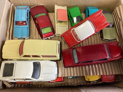 Lot 1862 - Mixed lot of loose diecast commercial vehicles and cars