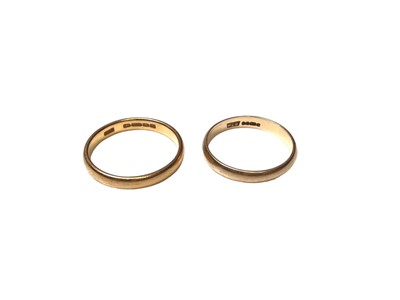 Lot 104 - 22ct gold wedding ring, size M and 18ct gold wedding ring, size L (2)