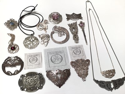 Lot 128 - Collection of Scottish Tain silver brooches and pendants, together with other Scottish jewellery