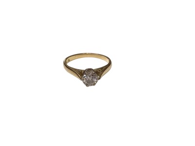 Lot 225 - Diamond single stone ring in 18ct gold setting