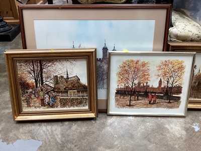 Lot 592 - Five assorted prints of London scenes