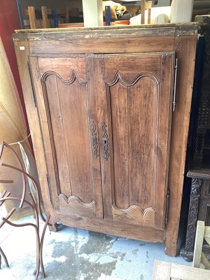 Lot 1139 - 18th century French chestnut armoire