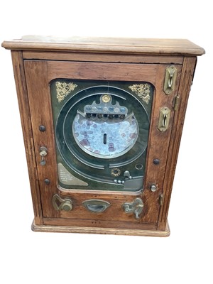 Lot 2509 - Vintage slot machine