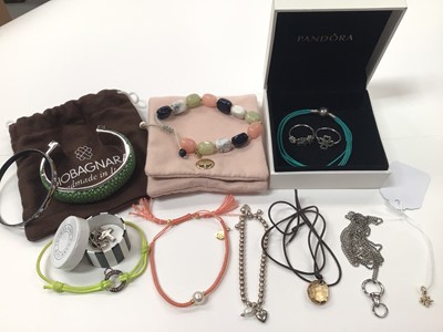 Lot 1011 - Michaela Frey enamelled bangle, Italian green cuff bangle, Pandora bracelet and two silver rings, Thomas Sabo bracelet and charm, Daniela Draper North Star pendant and other jewellery