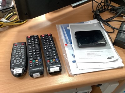 Lot 1 - 54" Samsung UHD flat screen TV - Samsung DVD/Blue ray player, Samsung sound bar with remote speaker (Complete with remote controls, leads and instruction's together with 100 Gb external hard drive)