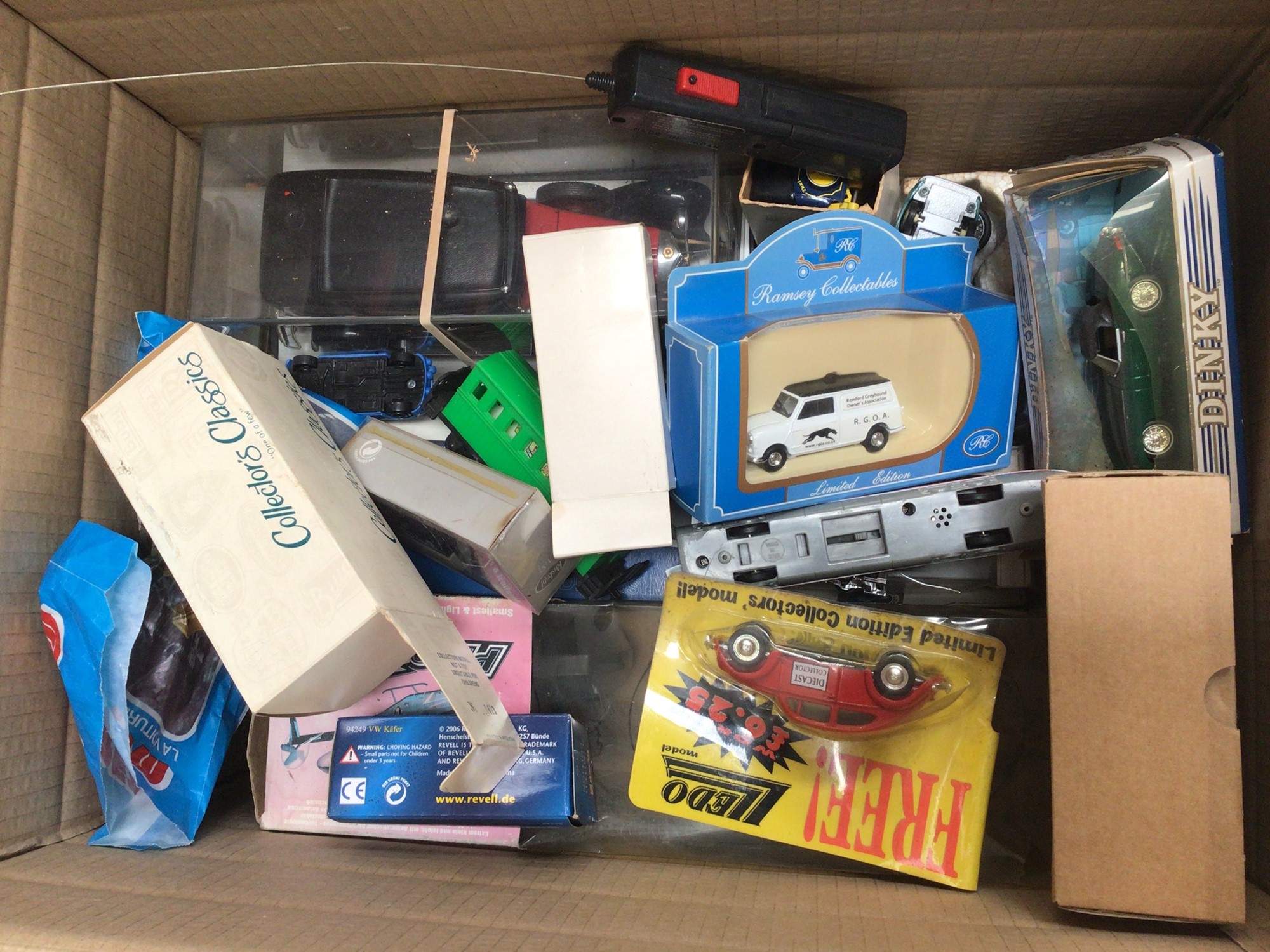 Lot 354 - Three boxes of various toy cars and vehicles