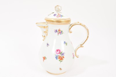 Lot 225 - Meissen coffee pot