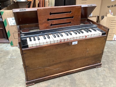 Lot 555 - Yamaha folding wooden organ