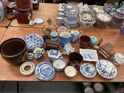 Lot 440 - Group of TG Green items various other blue and white china and assorted ceramics.