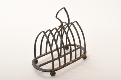 Lot 425 - 1930s silver six division toast rack (Sheffield 1937)