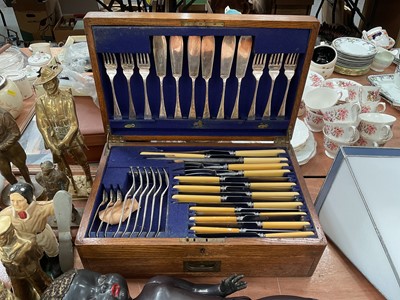 Lot 2643 - 1920's oak canteen of silver plated cutlery