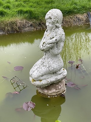 Lot 1475 - Weathered concrete garden pond fountain in the form of a kneeling lady