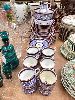 Lot 475 - Extensive Royal Worcester blue and white teaset