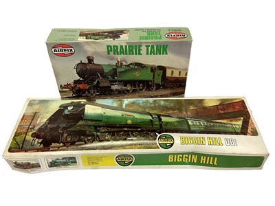 Lot 1837 - Airfix OO Gauge Series 5 BR Battle of Britain "Biggin Hill" locomotive No.05651-7, Series 4 BR Praire Tank No.04655-6, plus twelve wagons including two Red Stripe Brake Vans No.R.4, all boxed (14)