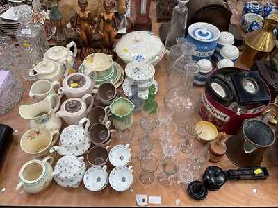 Lot 524 - Group of mixed china, glassware and sundries to include T G Green Cornish ware, Poole and a Clarice Cliff crocus pattern sugar bowl.