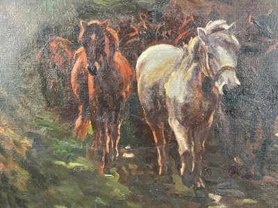 Lot 1338 - Attributed to Geoffrey Mortimer after Sir Alfred Munnings, oil on canvas - The Travellers, bearing signature, 51cm x 69.5cm, in gilt frame