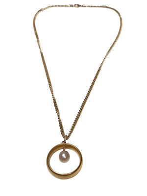 Lot 147 - 22ct gold wedding ring converted to a pendant with a suspended single cultured pearl to the centre, on a 9ct gold chain