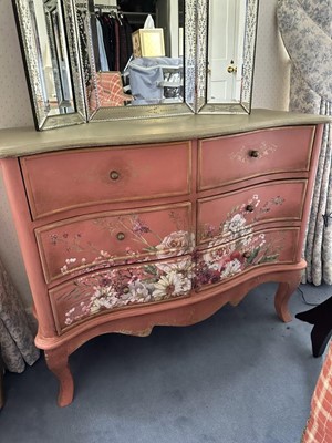 Lot 1207 - Suite of painted bedroom furniture