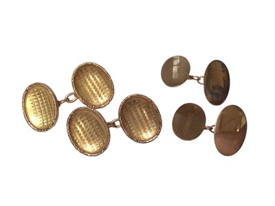 Lot 155 - Two pair of 9ct gold cufflinks