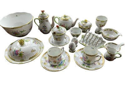 Lot 175 - Collection of Herend Queen Victoria pattern breakfast wares, including small size tea and coffee pots, lemond strainers, toast rack, various other items (25 pieces in total)