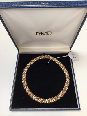 Lot 237 - 9ct three-colour gold fancy link collar necklace