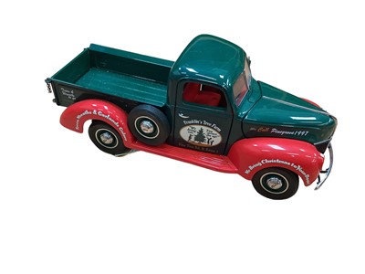 Lot 1941 - Franklin Mint models 1:24 scale 1936 Bugatti Atalante, 1954 Mercedes Benz 300 SL, 1932 Ford Convertible Sedan Bonnie & Clyde edition, 1934 Packard V12 Lebanon, 1936 Mercedes Benz 500K, 1936 Ford De...