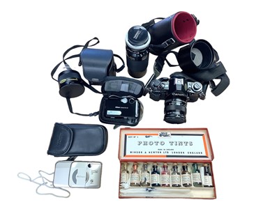 Lot 2361 - Box of cameras and accessories