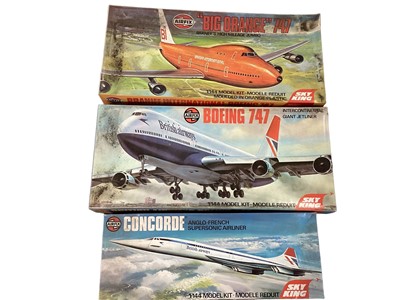 Lot 1996 - Airfix 1:144 & 1:72 Scale Civil Aviation Planes including Sky King Boeing 747 & Concorde, Red Stripe Lockheed Trister, Vicker VC10 & Douglas Dakota plus others (19)