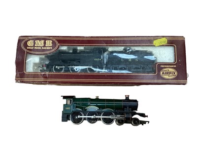 Lot 2027 - Hornby, Wren and Mainline railway selection of engines and rolling stock.