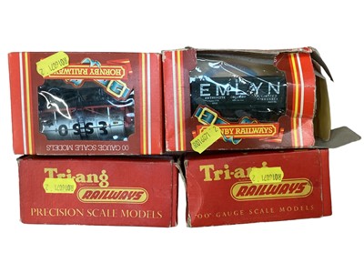 Lot 2027 - Hornby, Wren and Mainline railway selection of engines and rolling stock.