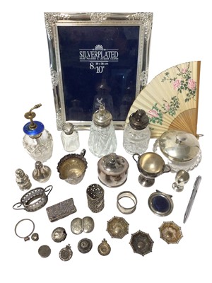 Lot 462 - Selection of miscellaneous silver, plate and other items