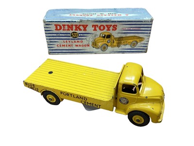 Lot 2043 - Dinky Leyland Cement wagon No. 533 boxed