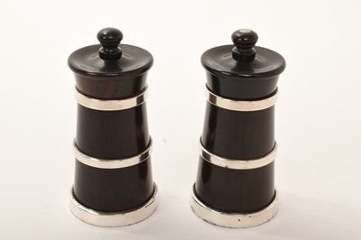 Lot 397 - Pair of good quality contemporary hard wood salt and pepper mills