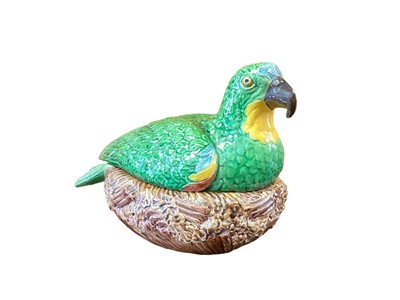 Lot 403 - Portugese ceramic bird on nest