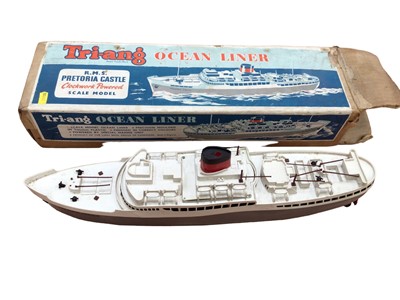 Lot 1780 - Tri-ang Ocean liner RMS Pretoria Castle clockwork powered scale model, boxed (1)