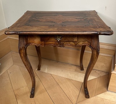 Lot 1535 - 18th century Continental walnut and inlaid side table, with single drawer