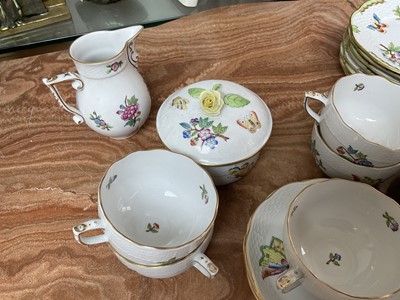 Lot 1546 - Herend teaset in the Queen Victoria pattern, for six settings