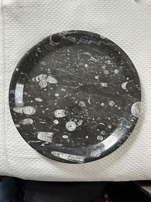 Lot 1560 - Fossil marble dished tray