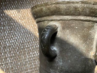 Lot 1562 - 17th century bronze mortar