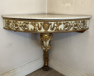 Lot 1618 - Fine quality pair of early 19th century French marble topped carved and gilded corner tables