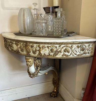 Lot 1618 - Fine quality pair of early 19th century French marble topped carved and gilded corner tables