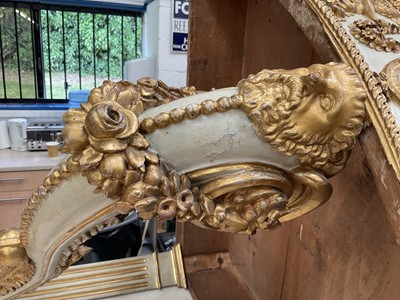 Lot 1618 - Fine quality pair of early 19th century French marble topped carved and gilded corner tables