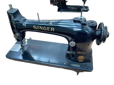 Lot 2641 - Three vintage Singer sewing machines